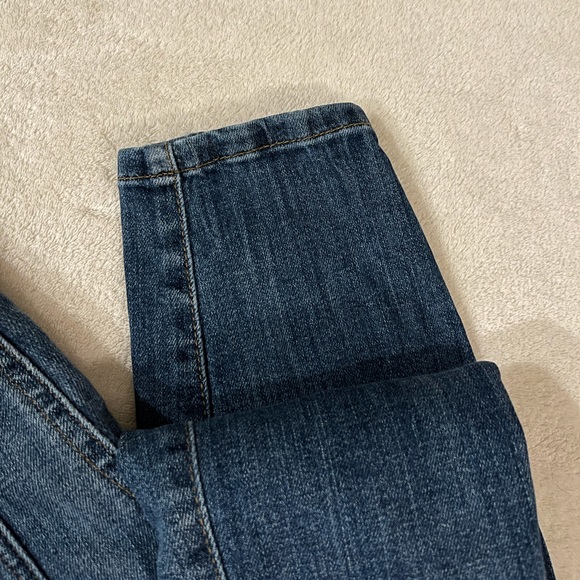GUESS Skinny Ankle Jeans - Picture 5 of 10